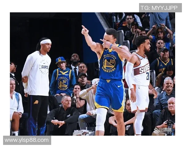 2009年勇士与火箭激战回顾球场上的激情与荣耀交织的经典对决 2009年勇士与火箭激战回顾球场上的激情与荣耀交织的经典对决